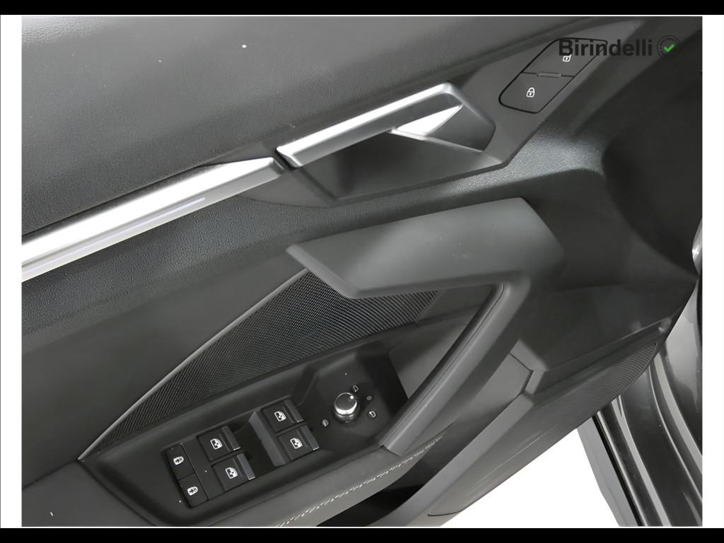 AUDI A3 4ª serie - A3 SPB 35 TDI S tronic S line edition