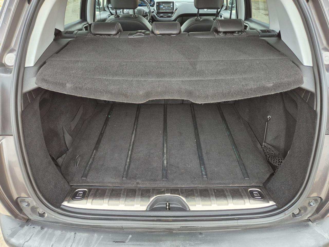 Peugeot 2008 PureTech 82 Allure