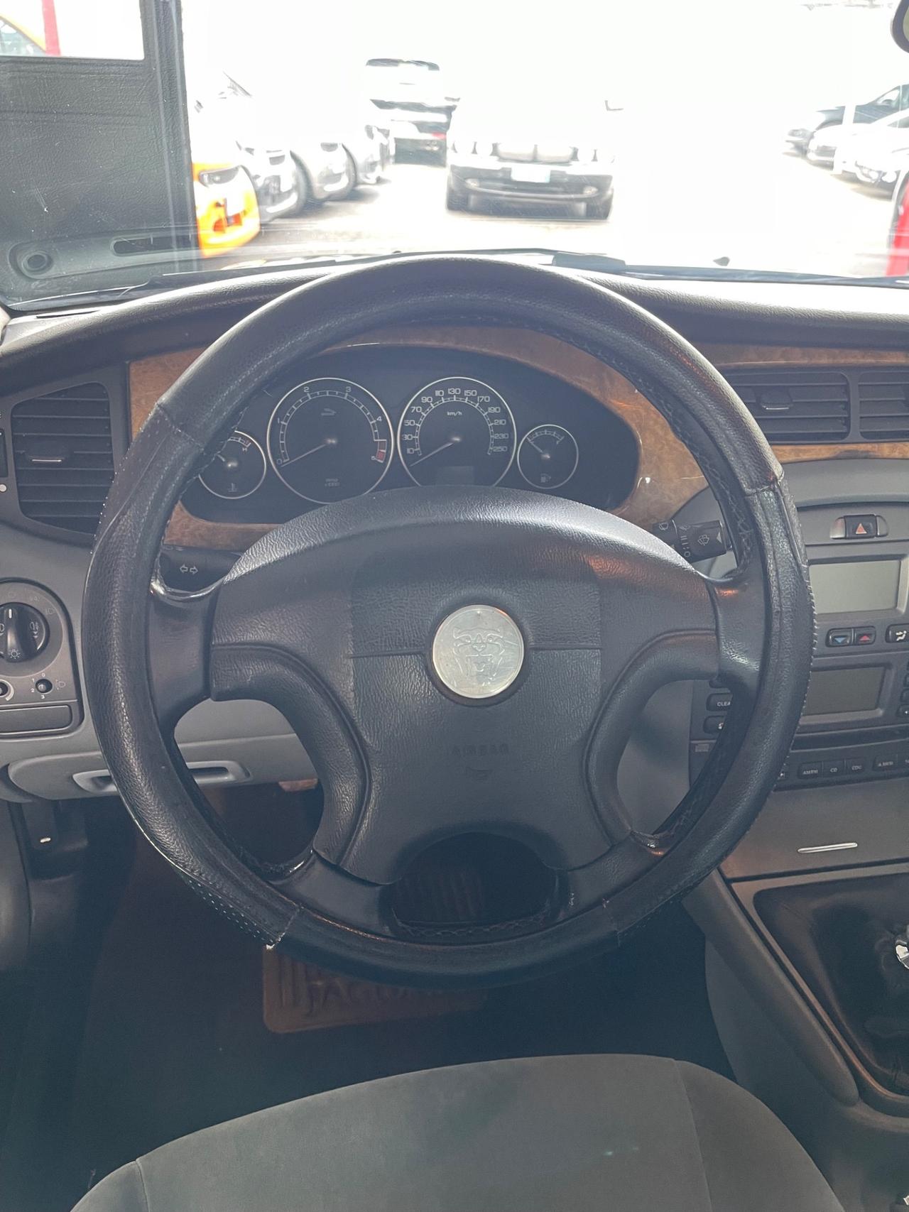 Jaguar X-Type 2.0D Cambio Manuale PERMUTE RATE