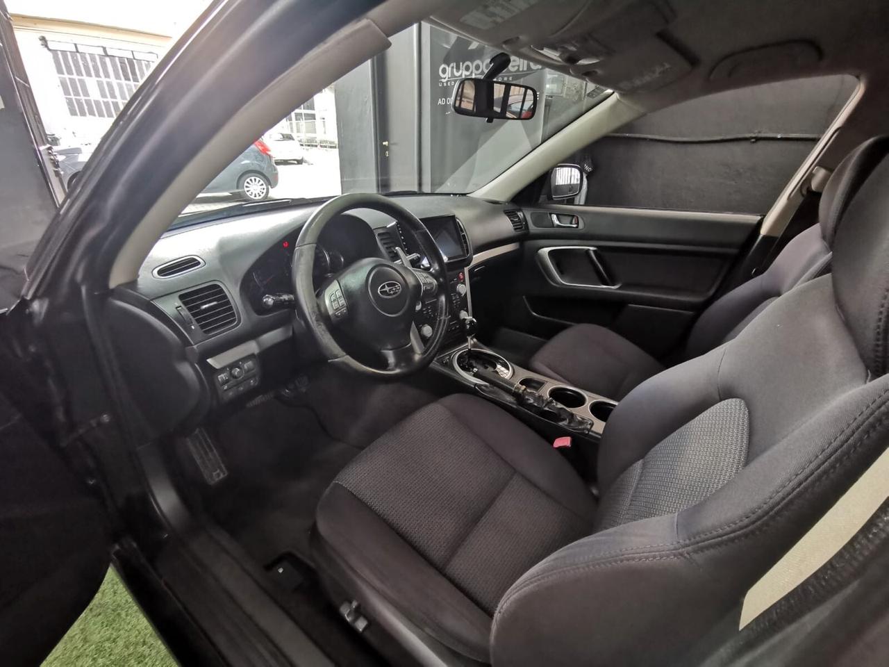 Subaru Legacy 2.0i SW BLACK LINE EDITION 4X4 BI-FUEL