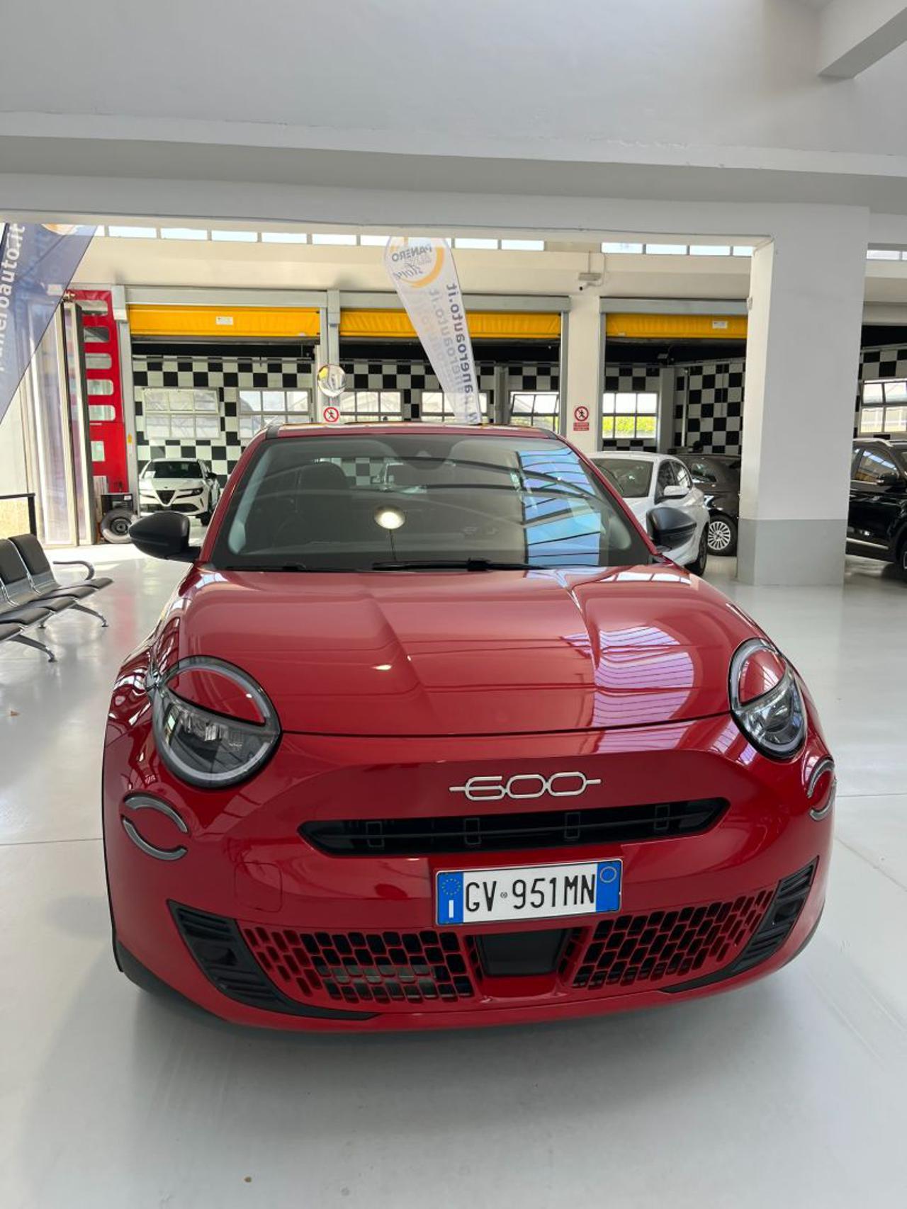 FIAT 600 (2023-->) 600 Hybrid 100 CV DCT MHEV