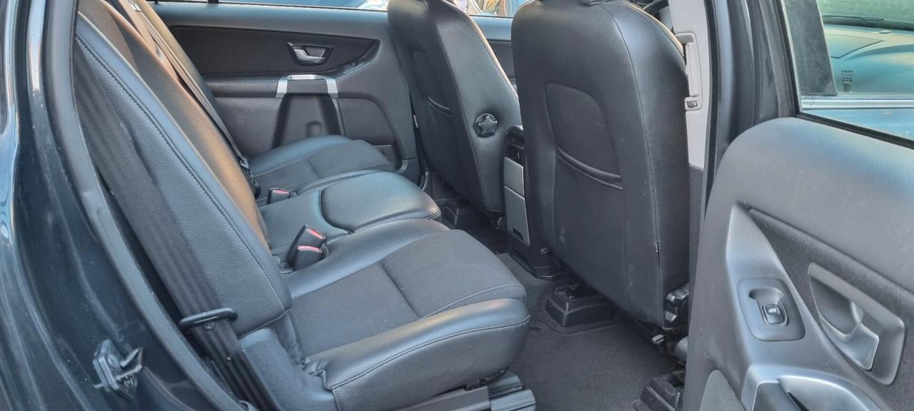 Volvo XC 90 XC90 D5 AWD Geartronic Polar