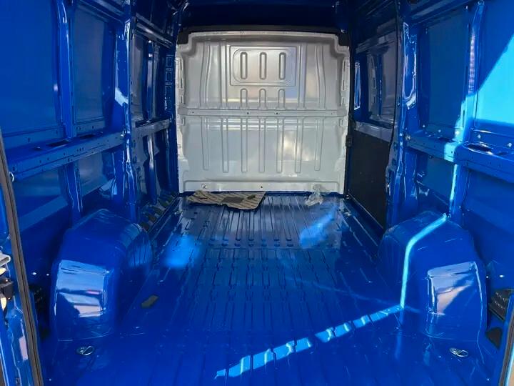 Peugeot Boxer 335 2.2 BlueHDi 140 S&S L2H2