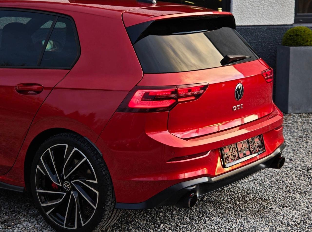 Volkswagen Golf GTI 2.0 TSI