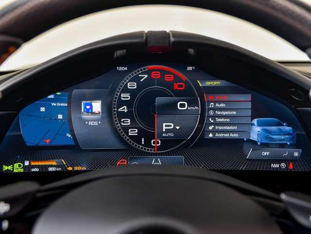 Ferrari Roma Spider