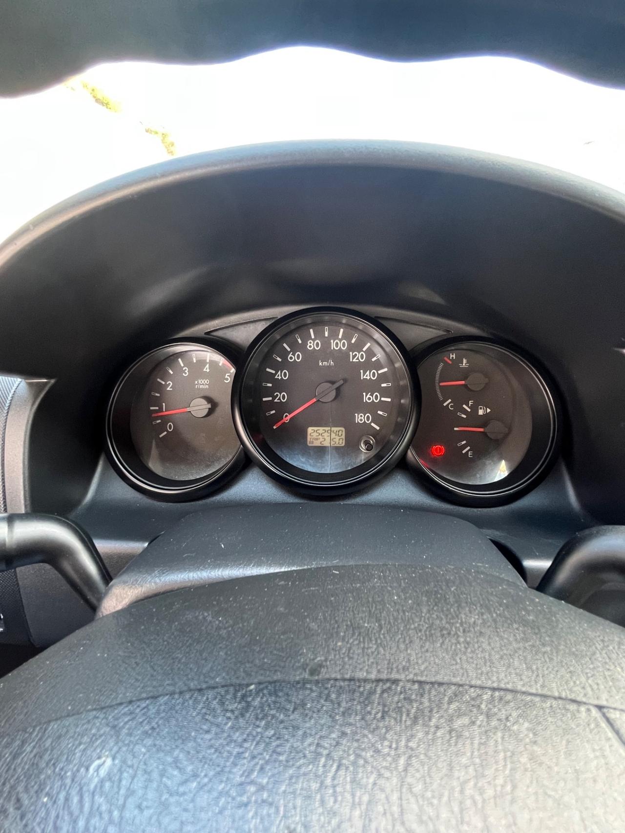 Mazda BT-50 2.5 TD cat 4x4 Freestyle Cab Hot Pick-up