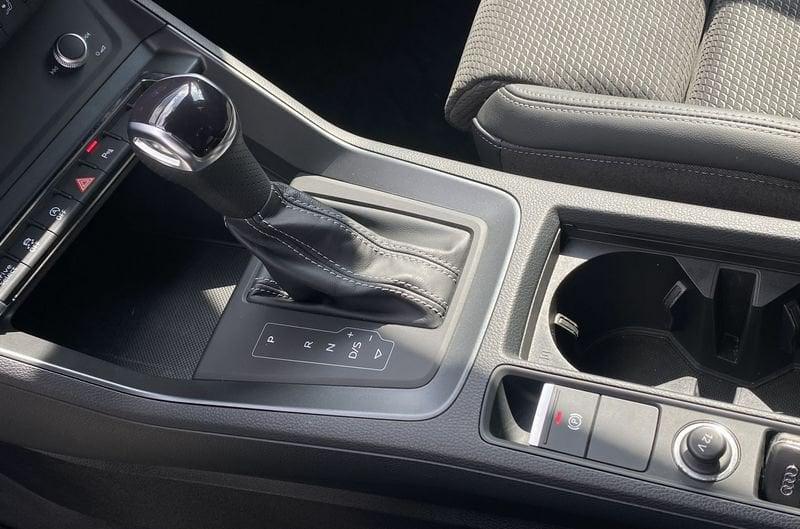 Audi Q3 SPB S Line Edition 2.0 TDI 150CV s-tronic 35