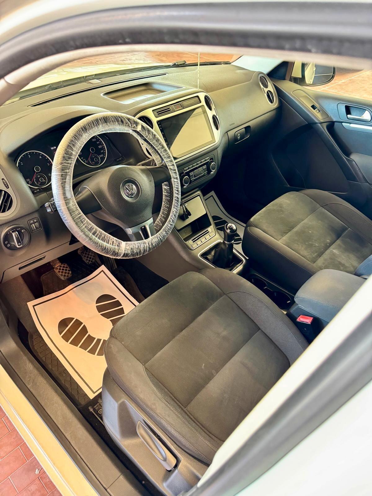 Volkswagen Tiguan 2.0 TDI 110 CV Cross BlueMotion Technology
