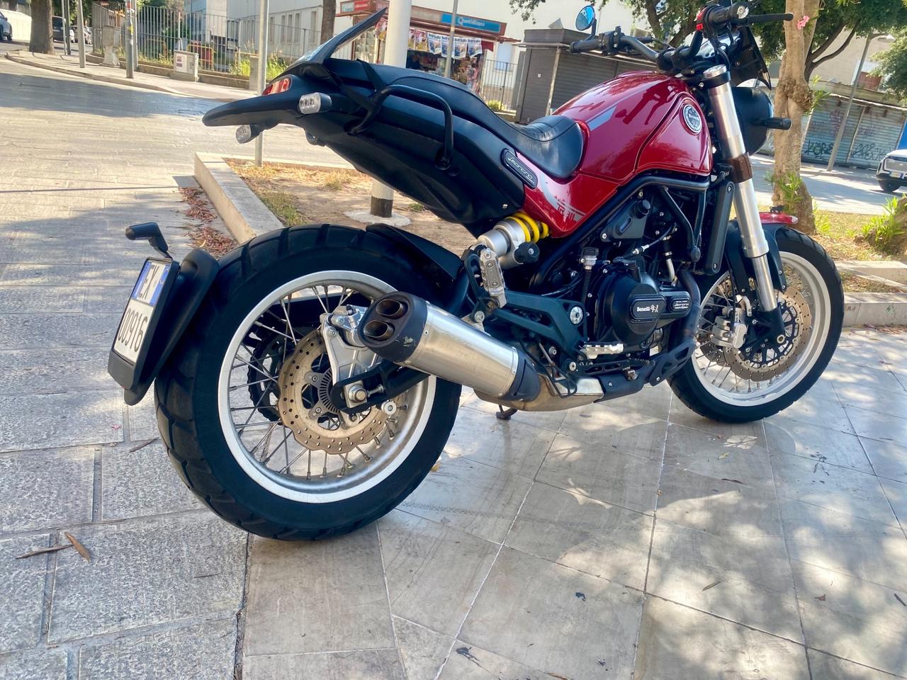 Benelli Leoncino 500