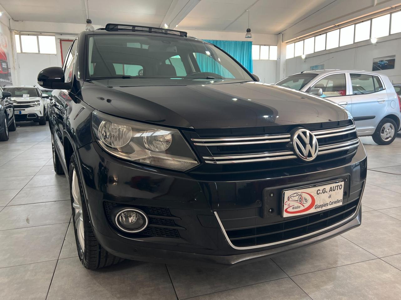Volkswagen Tiguan 2.0 110 CV - Sport & Style - 2012