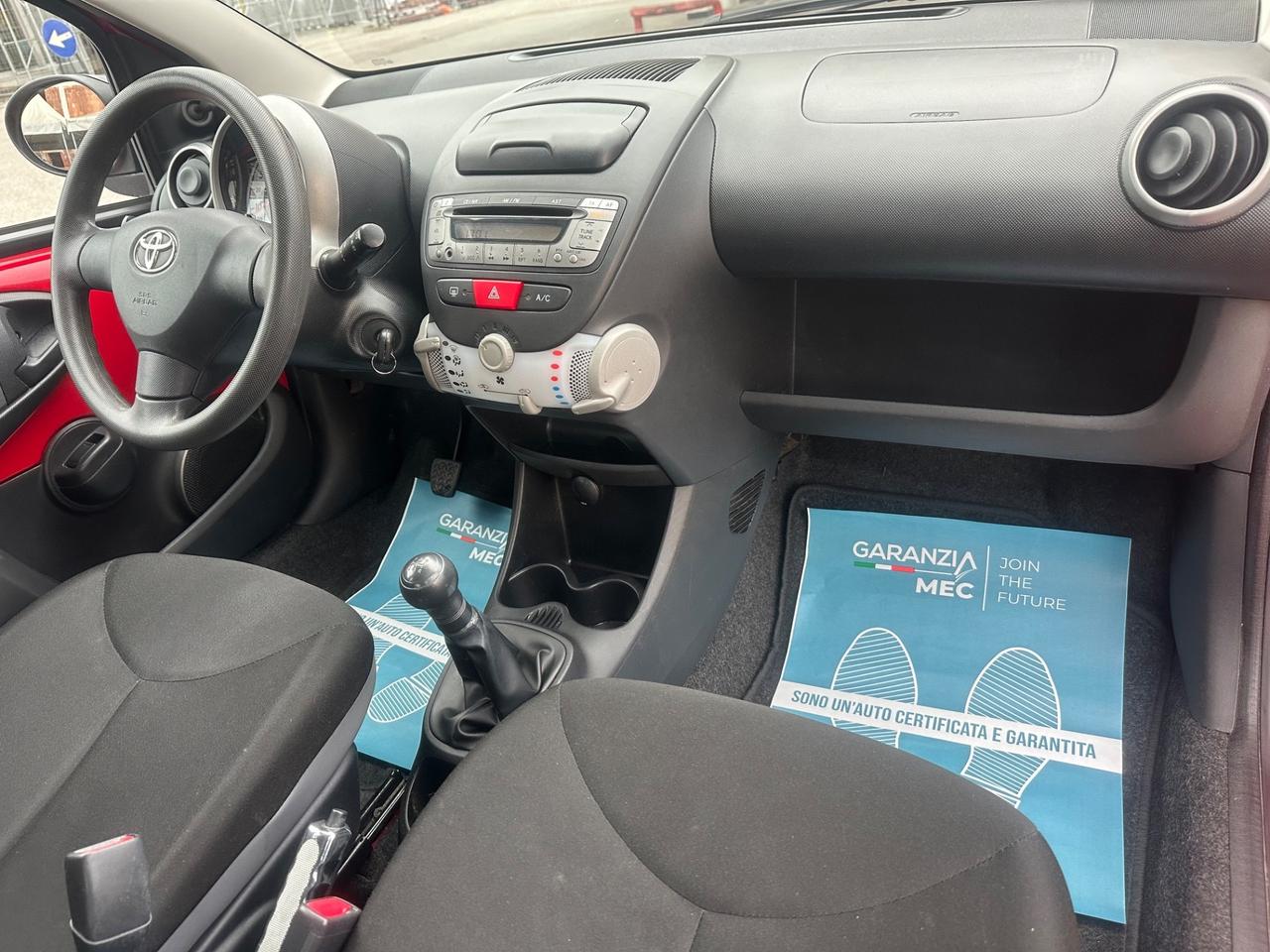 Toyota Aygo 1.0 12V VVT-i 5 porte Lounge Connect