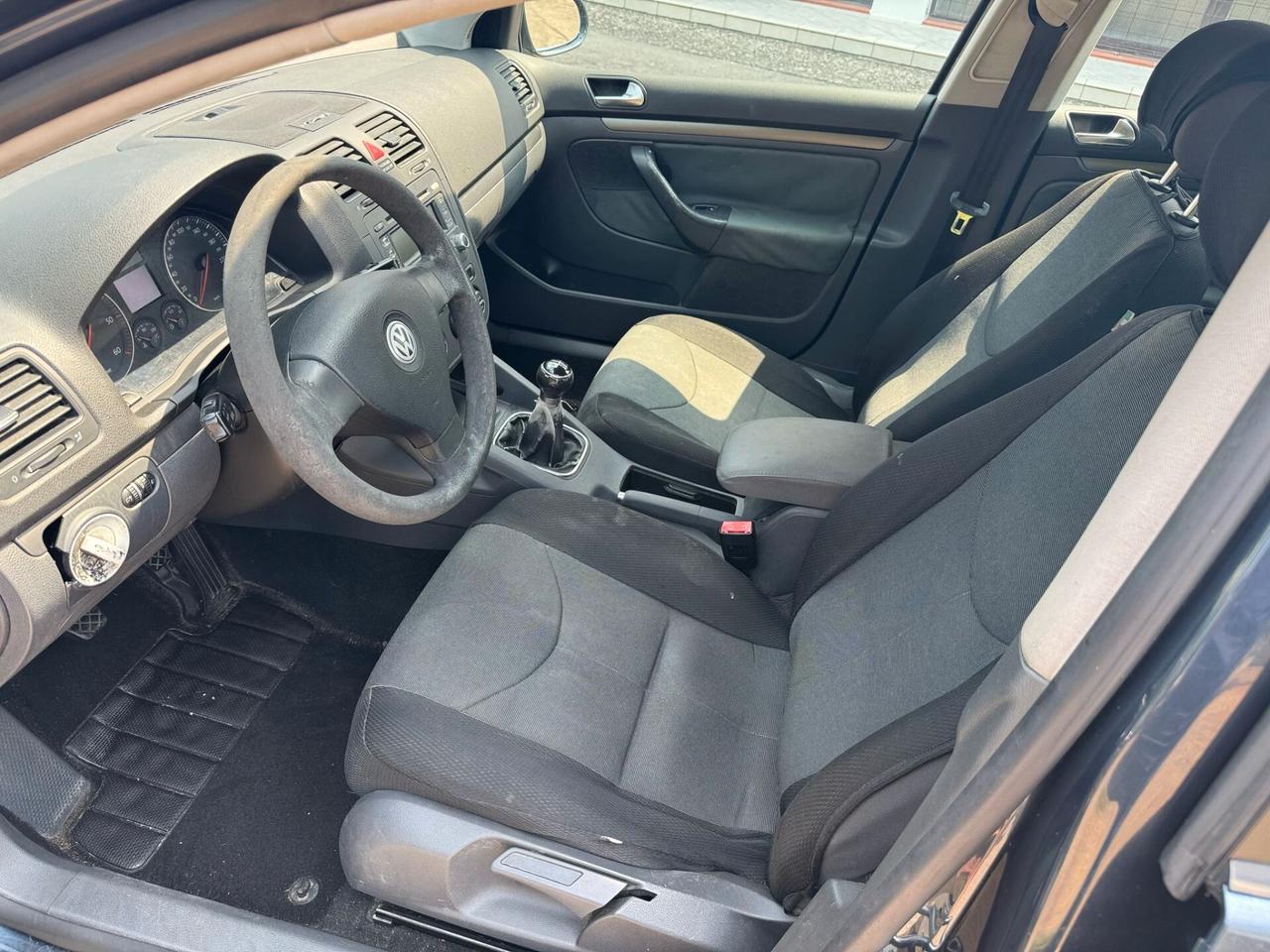Volkswagen Golf 1.9 TDI 5p.