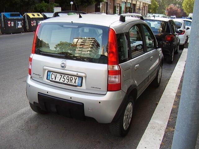 Fiat Panda 4x4 climbing 1,2
