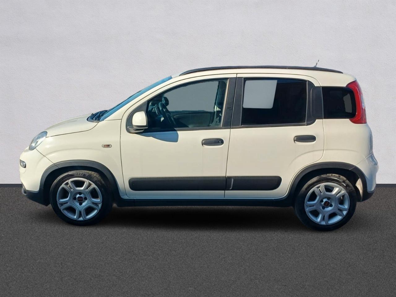 Fiat Panda 1.0 Hybrid City Life | da €148 al mese