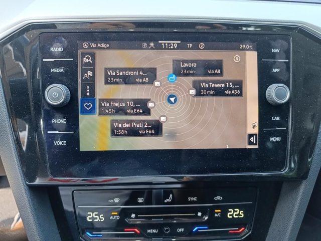 VOLKSWAGEN Passat Variant 2.0 TDI 122CV EVO DSG Business LED Navi ACC