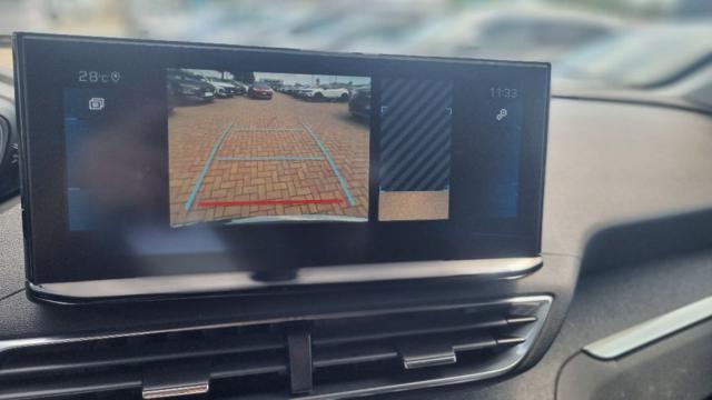 PEUGEOT 3008 BlueHDi 130 S&S EAT8 Allure