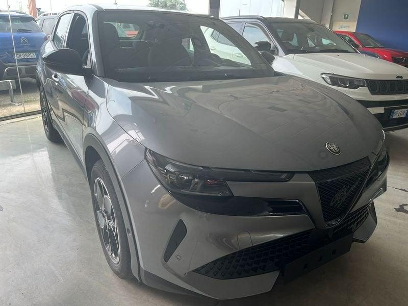 Alfa Romeo Junior 1.2 ibrida 145cv edct6
