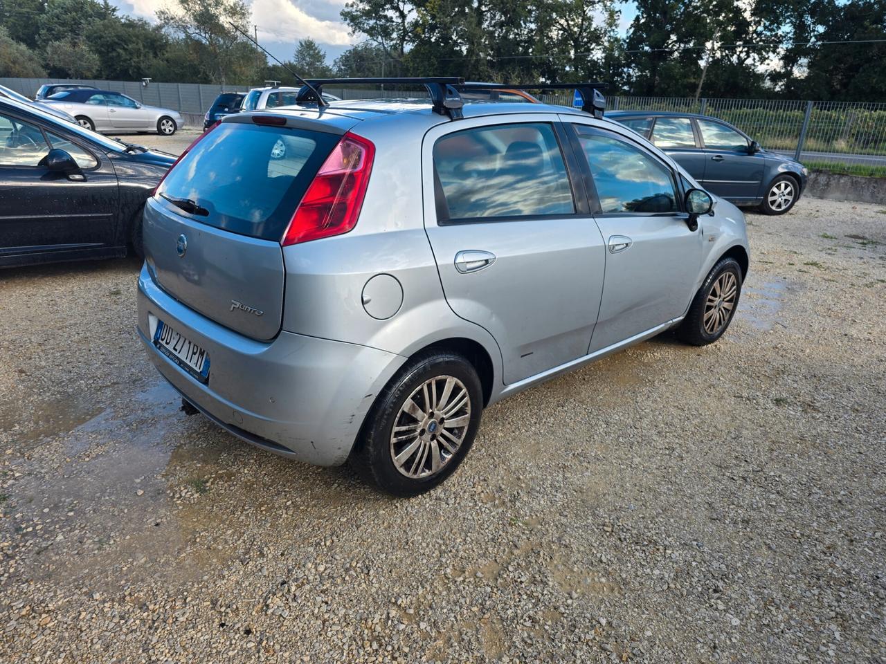 Fiat Grande Punto 1.3 MJT 75 CV 5 porte GANCIO TRAINO