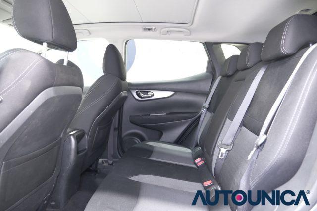 NISSAN Qashqai 1.2 DIG-T N-CONNECTA NEOPATENTATI TETTO PANORAMA