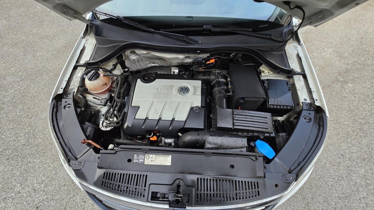 Volkswagen Tiguan 2.0 TDI DPF 4MOTION DSG Sport &