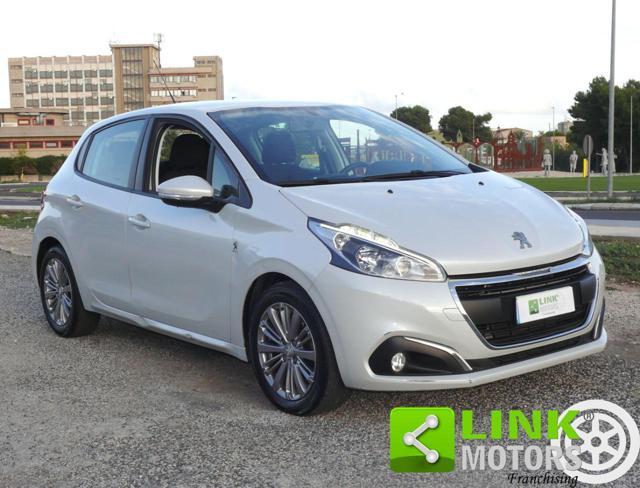 PEUGEOT 208 Neo Patentati - Unico Proprietario