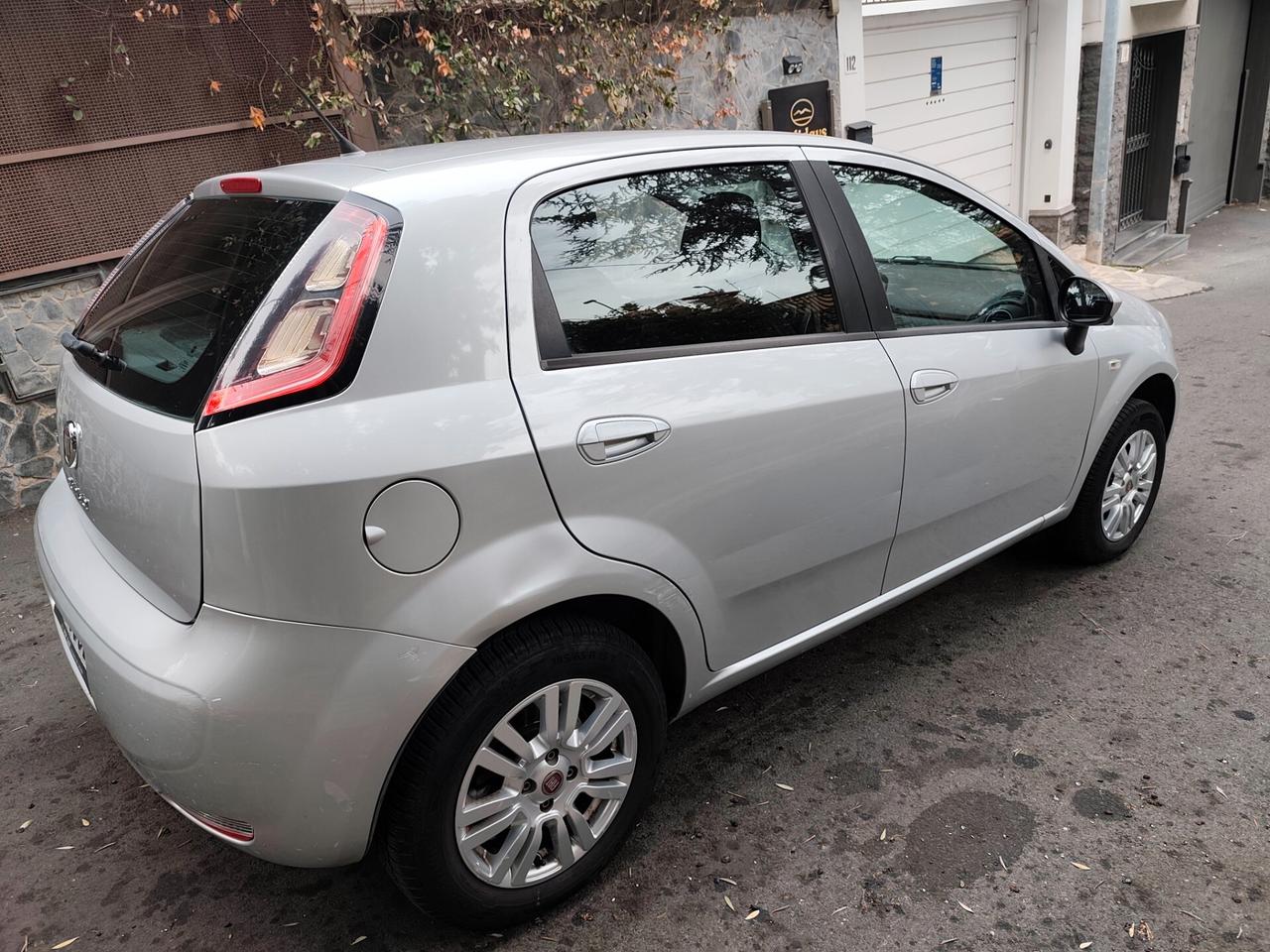 Fiat Punto 1.4 8V 5 porte Natural Power Lounge