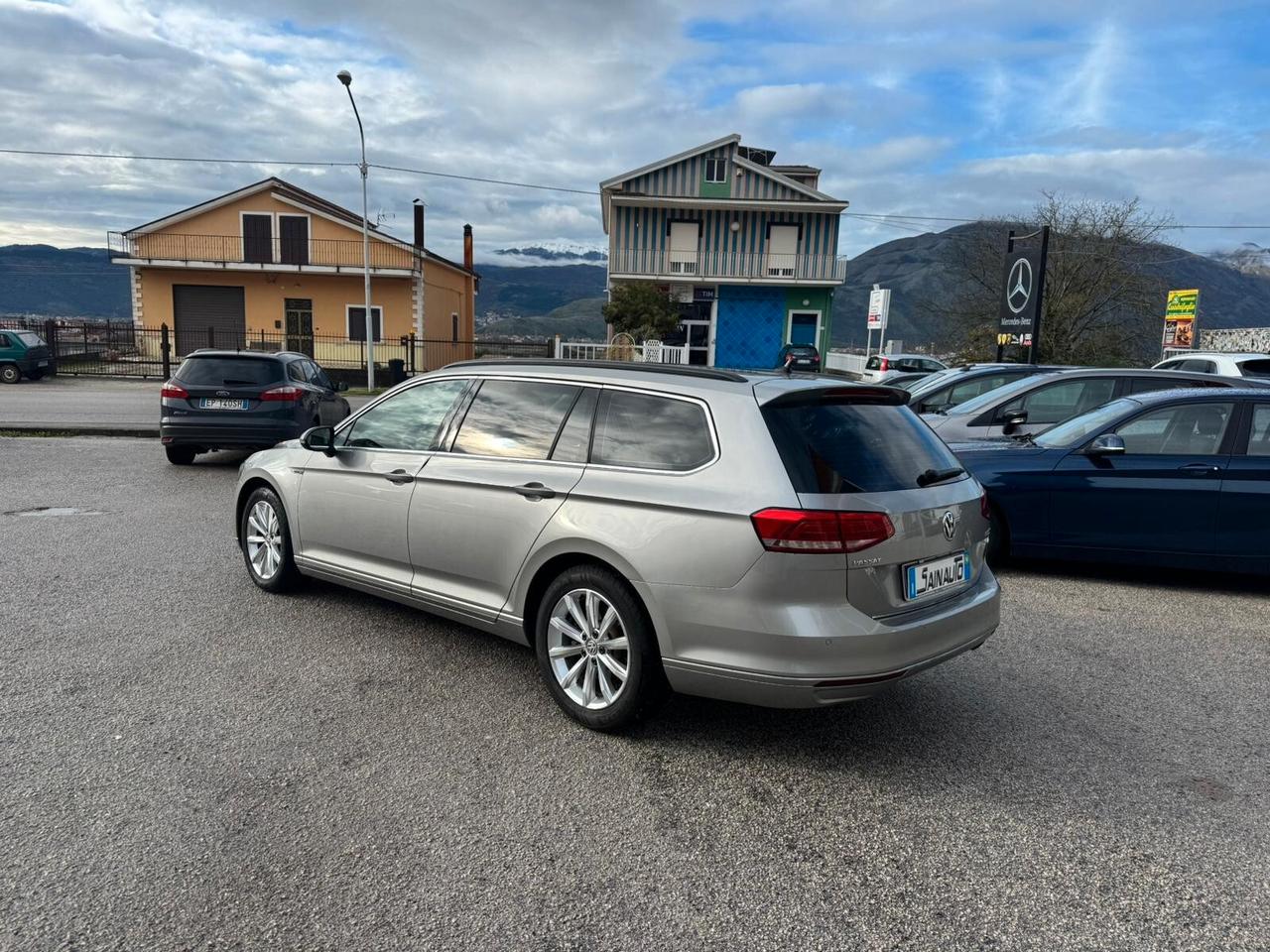 Volkswagen Passat Variant 1.6 TDI DSG Garanzia