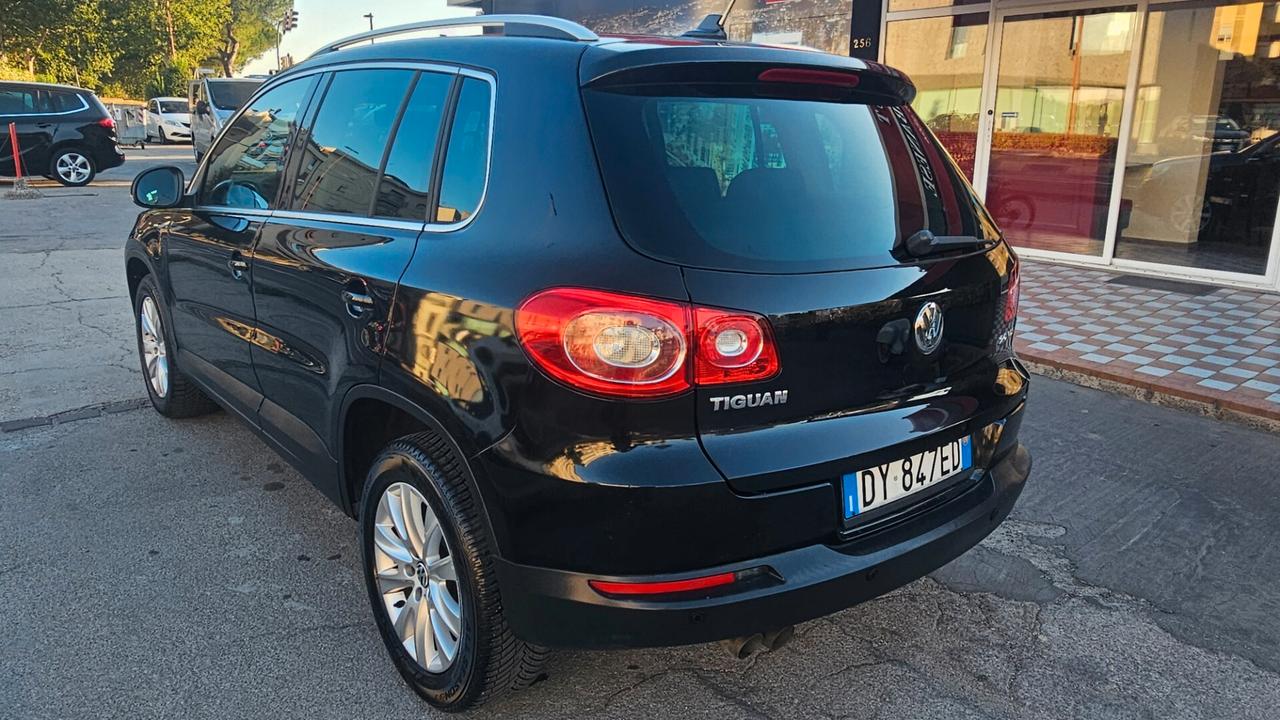 Volkswagen Tiguan 2.0 TDI DPF 4MOTION Sport & Style