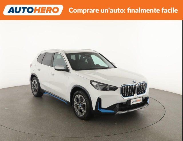 BMW iX1 xDrive 30 xLine