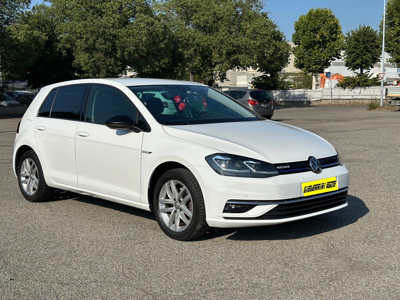 Volkswagen Golf 1.5 TGI DSG 5p. (Garanzia 24 Mesi)