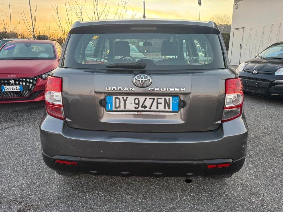 Toyota Urban Cruiser 1.4 D-4D AWD Sol