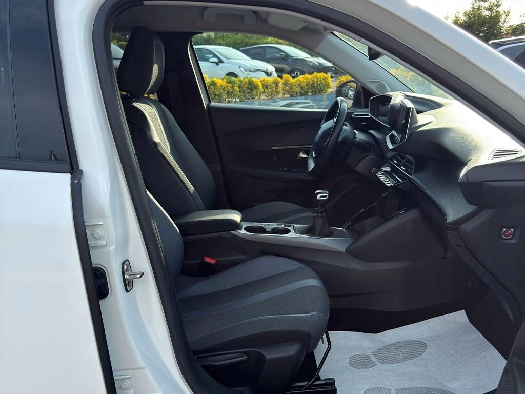 Peugeot 2008 PureTech 130 S&S Allure IN PROMO