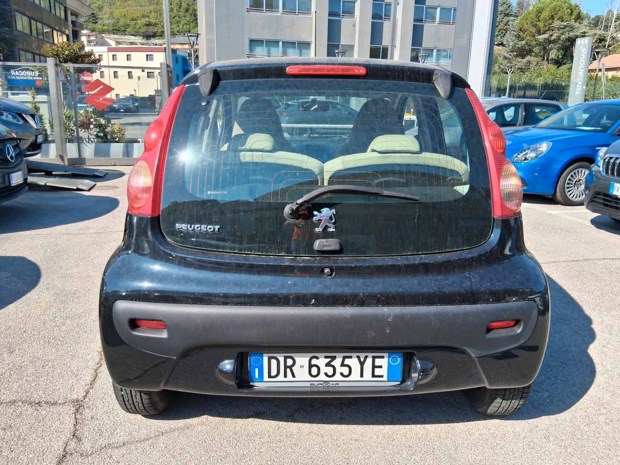 Peugeot 107 1.0 68CV 5p. Plaisir