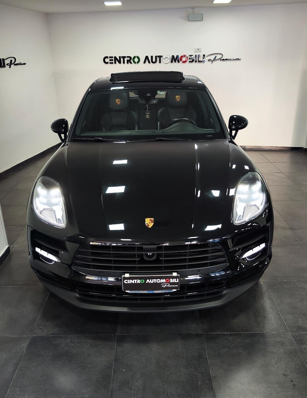 Porsche Macan 2.0 245cv Tetto Led