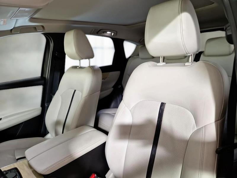 MAZDA CX-60 3.3L e-SKYACTIV MHEV Takumi Auto