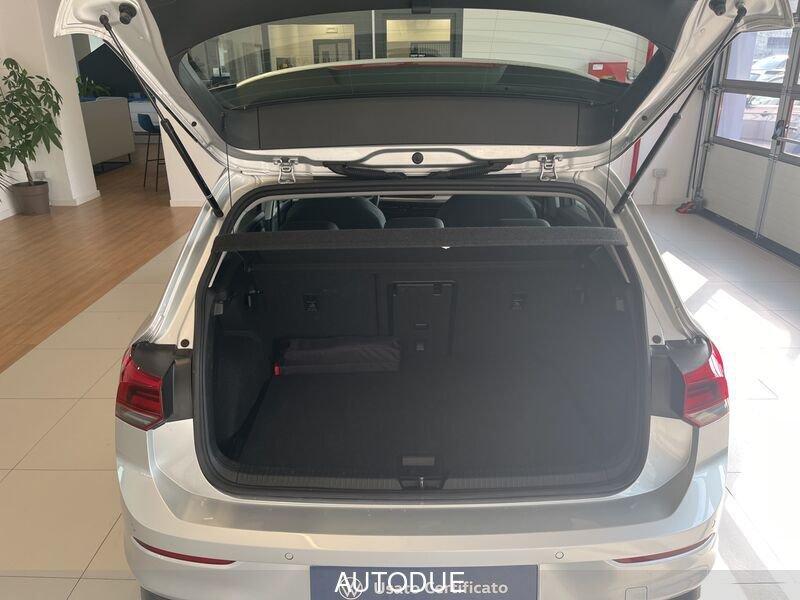 Volkswagen Golf 8 1.0 ETSI EVO LIFE DSG 110 CV