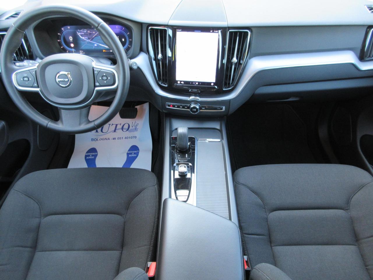 Volvo XC60 2.0 b4 Momentum auto