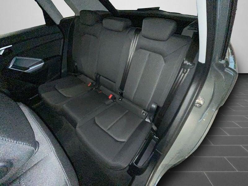 Audi Q3 35 TFSI S tronic S line Led Matrix Camera 18"