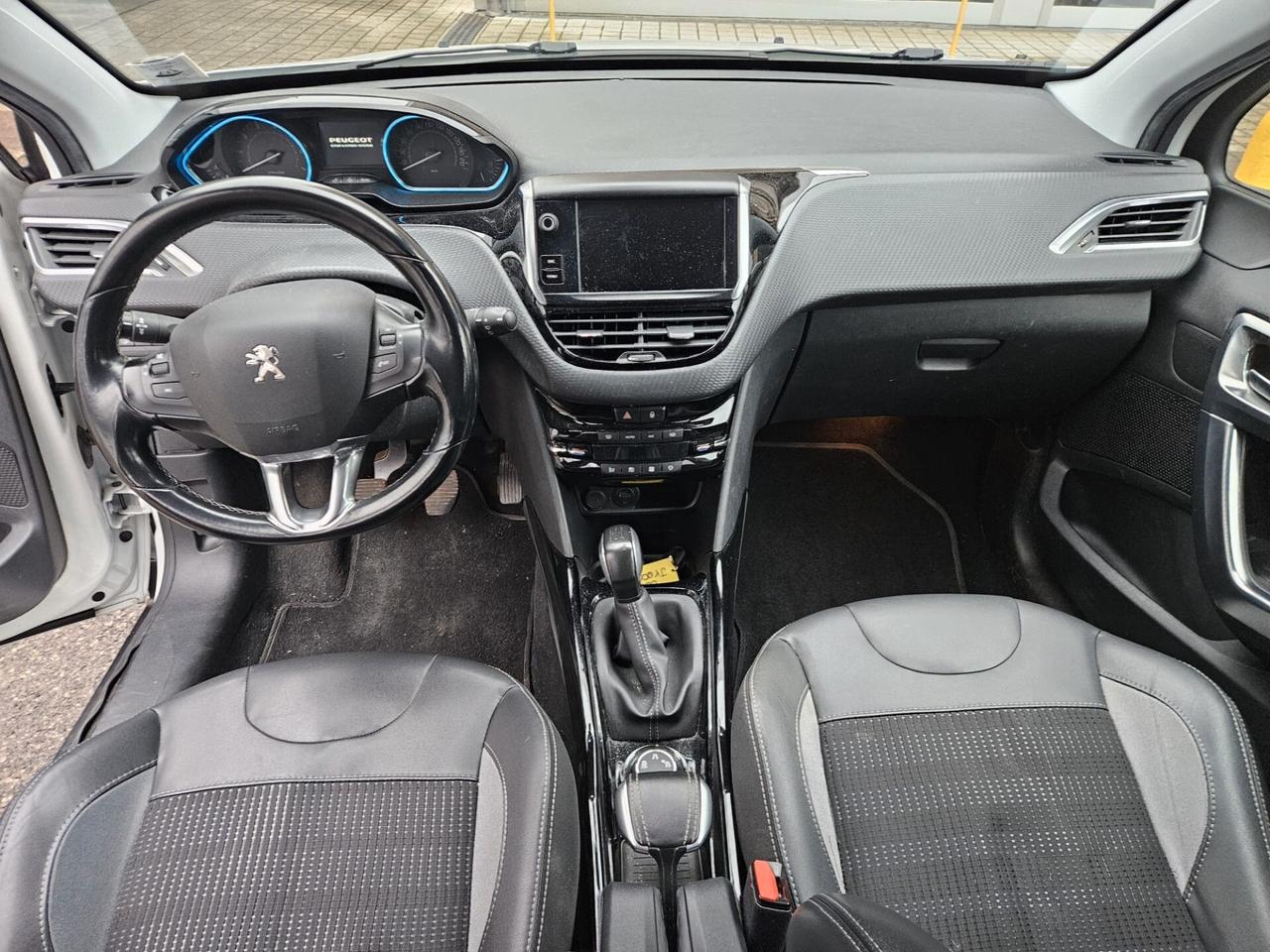 Peugeot 2008 PureTech Turbo 110 S&S Allure