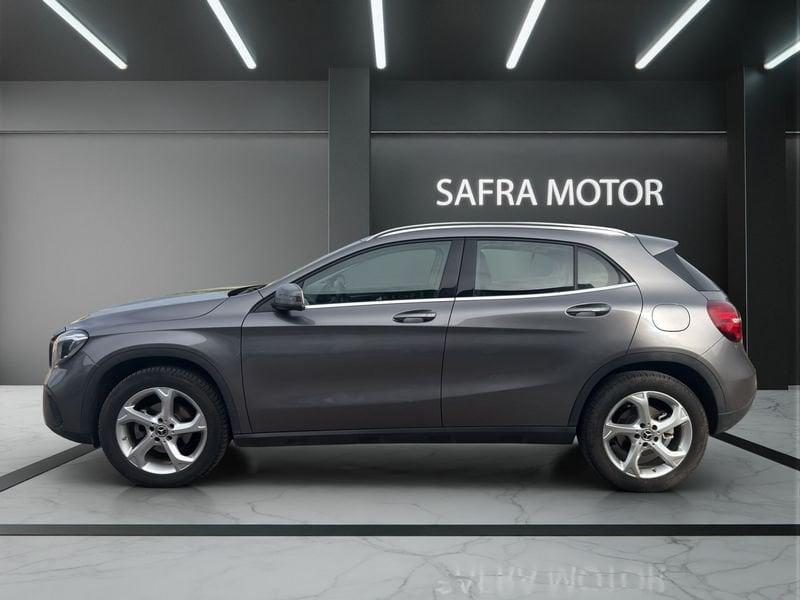 Mercedes-Benz GLA GLA 200d Sport 4matic