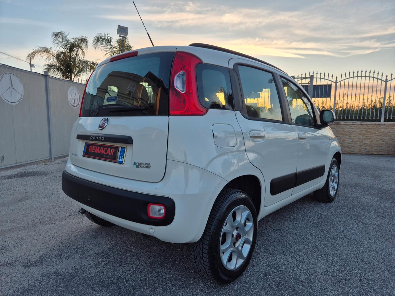 Fiat PANDA 0.9 TwinAir Turbo Natural Power Lounge NUOVA FULL