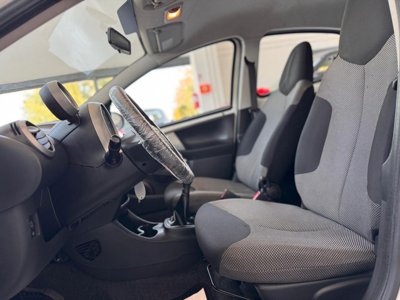 Toyota Aygo 1.0 12V VVT-i 5 porte Tobasco