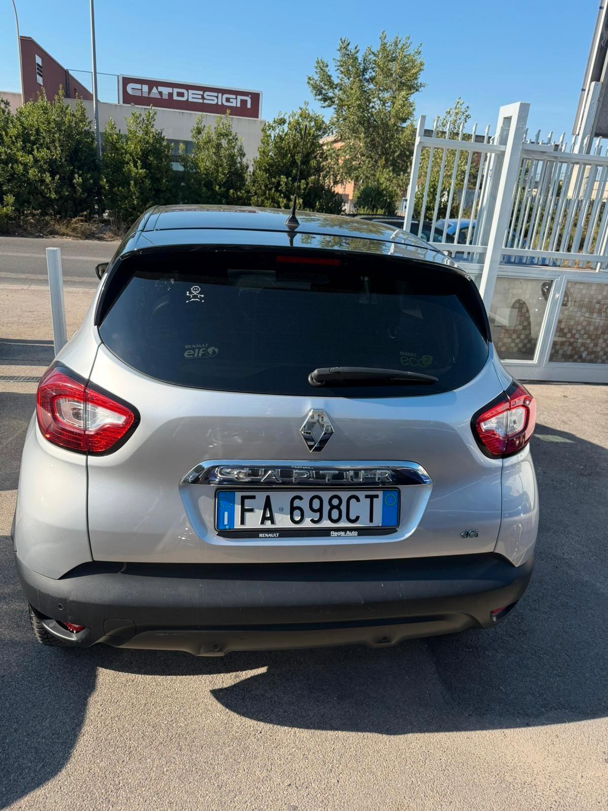 Renault Captur 1.5 dCi 890 CV AUTOMATICA