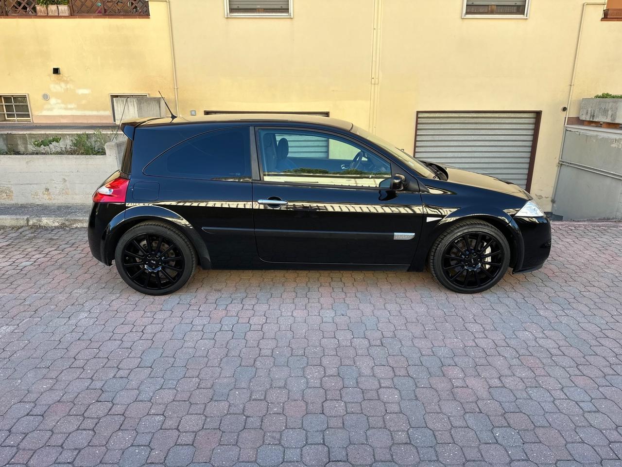 Renault Megane Mégane RS 2.0 T 225CV 3P RENAUT SPORT F1 TEAM