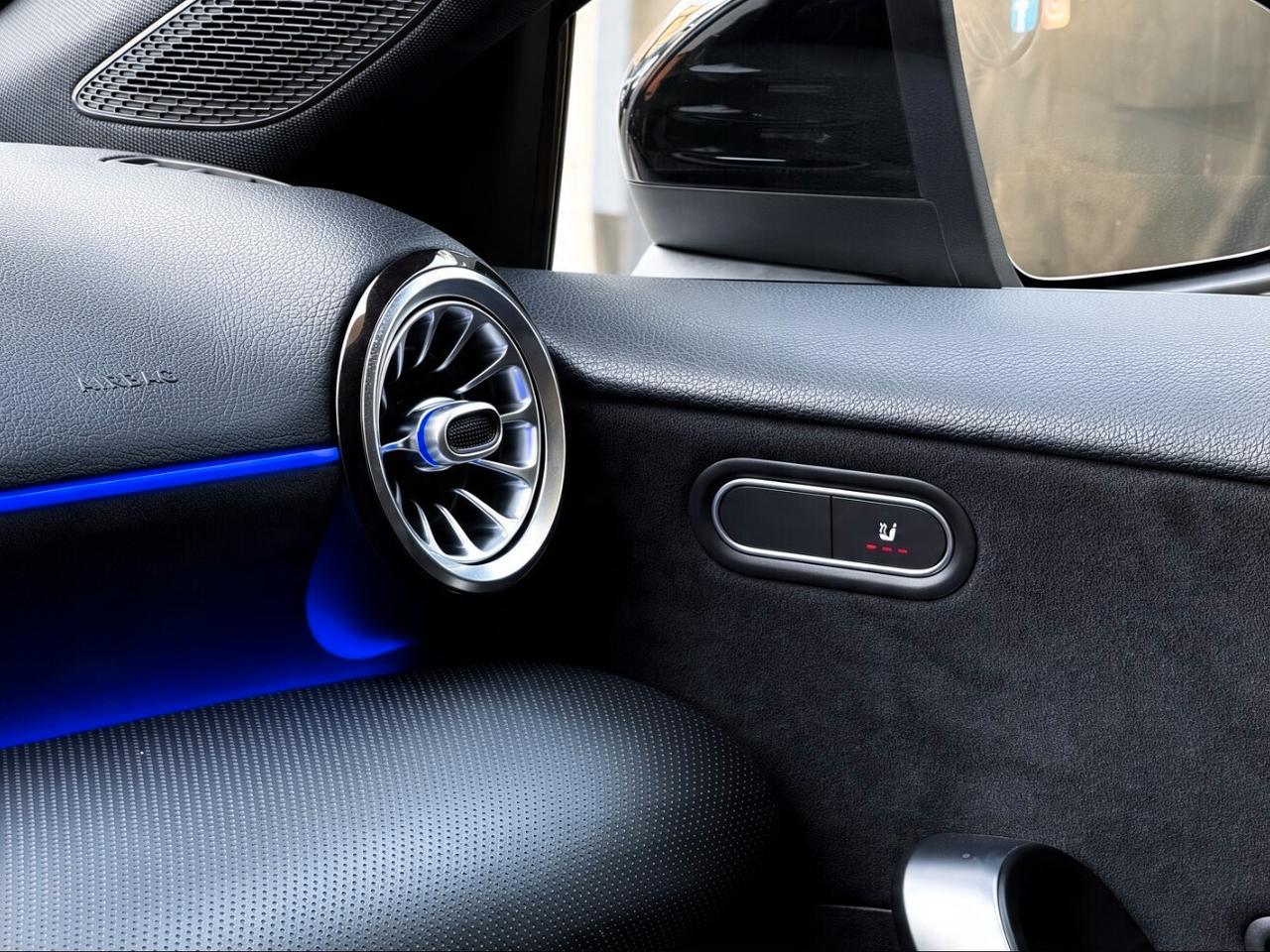 Mercedes-Benz A 180 d Premium AMG TETTO PACK LUCI