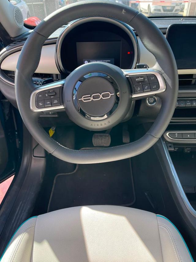 FIAT 600 Hybrid 110 CV DCT MHEV LA PRIMA