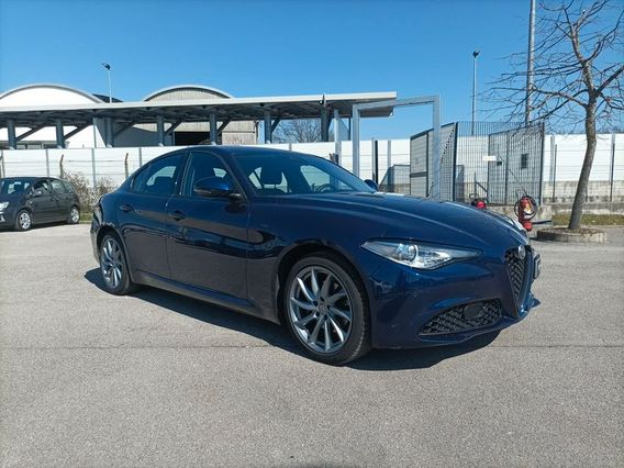 Alfa romeo Giulia 2.2 turbodiesel 160 cv at8 sprint
