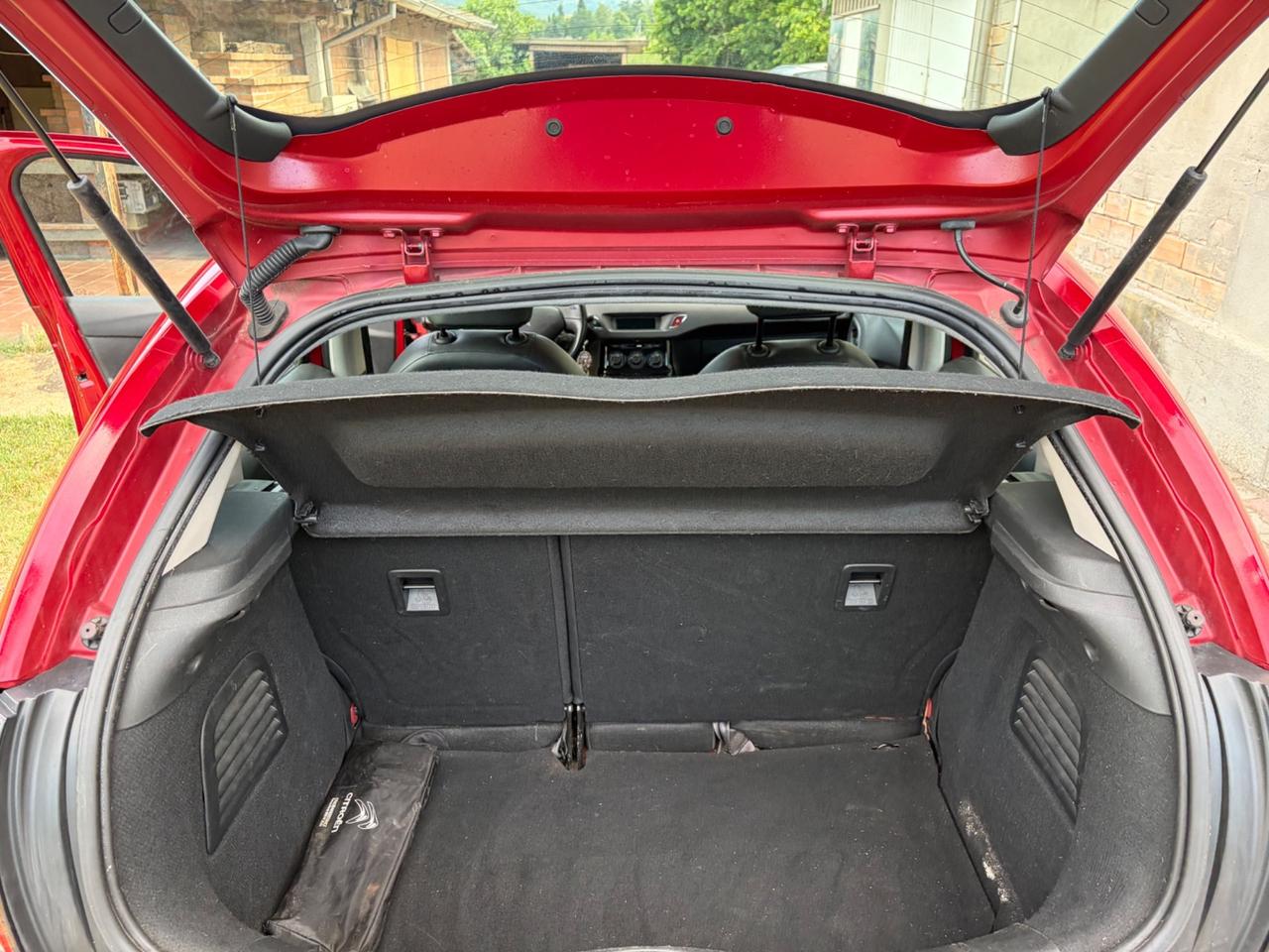Citroen C3 1.2 BENZINA Exclusive 2015