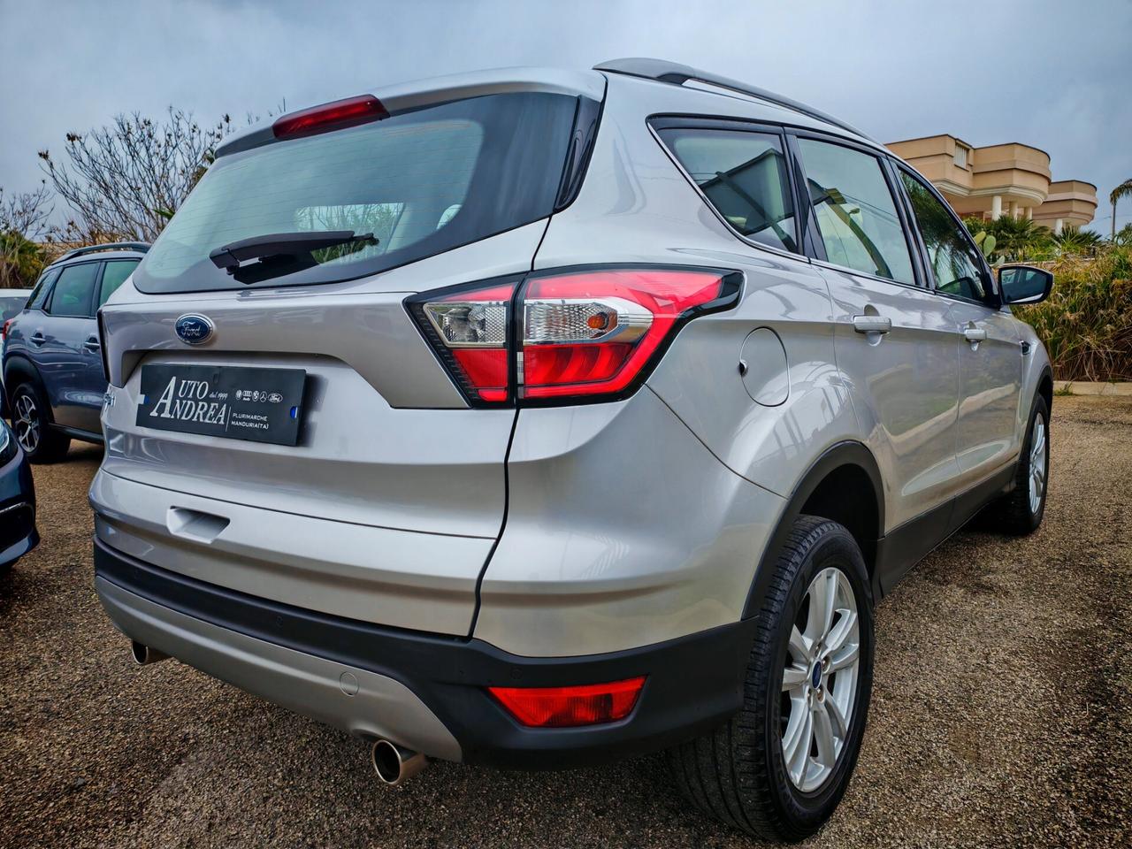 Ford Kuga 1.5 TDCI 120 CV 2WD Titanium 2018
