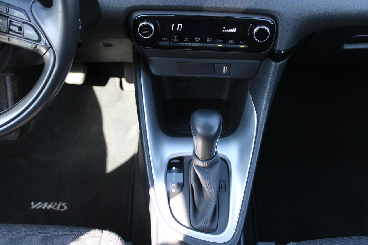 Toyota Yaris 1.5 Hybrid 5 porte Business